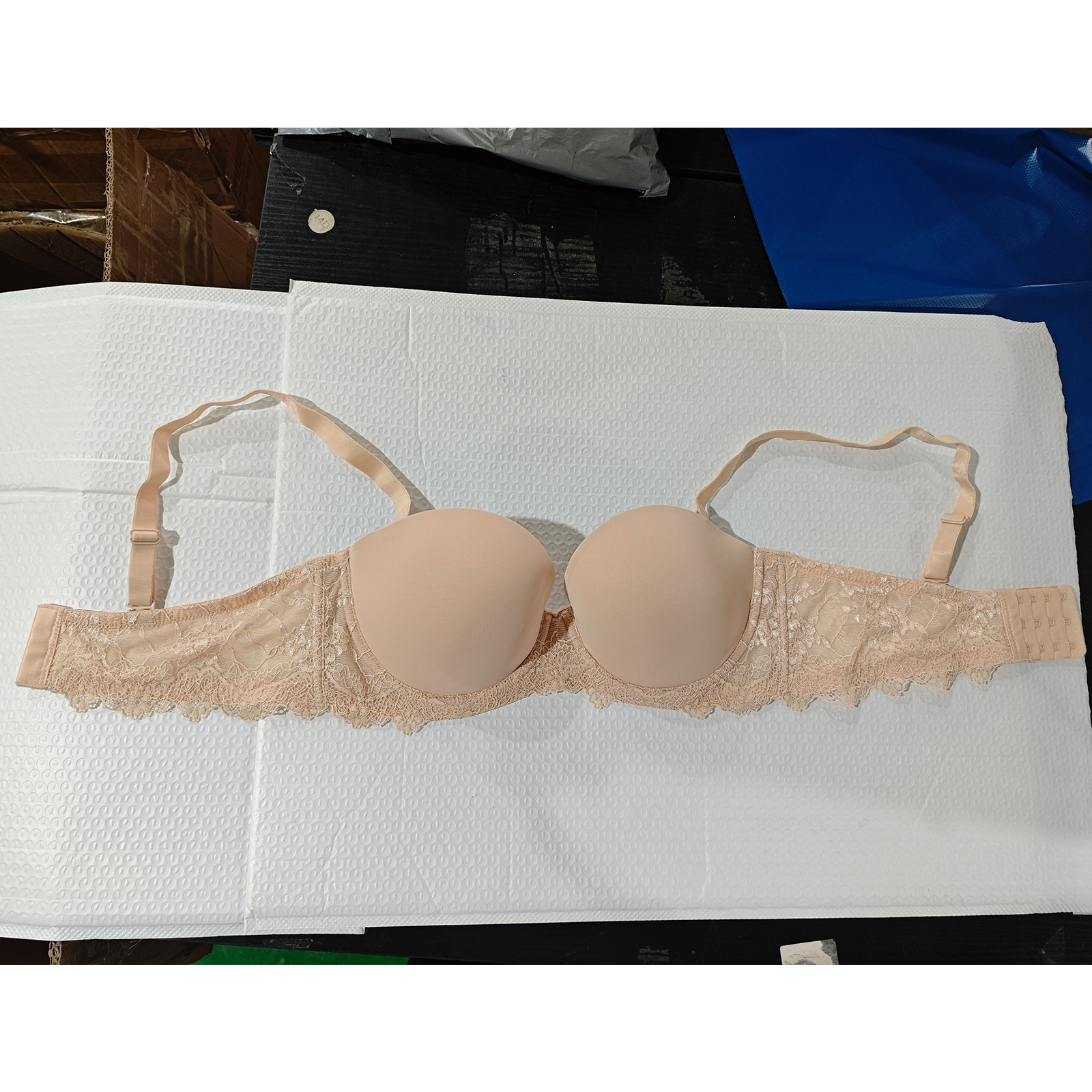 New Plus Size Sexy Strapless P - Convertible Bra Multiway recensione e prezzo