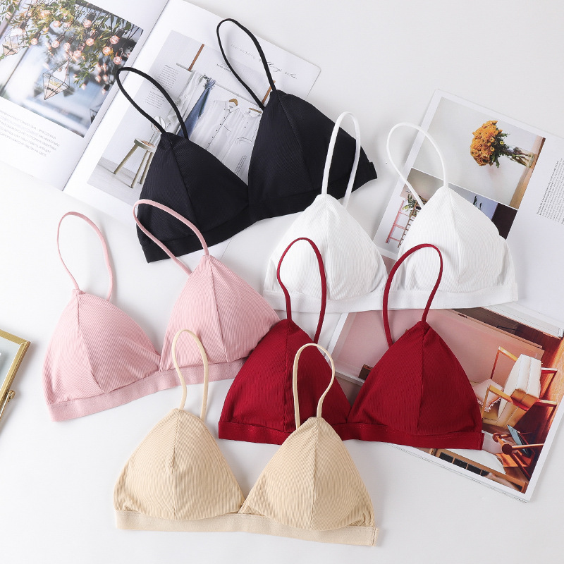3D Sexy Lingerie Seamless Spor - Lace Bralette Set recensione e prezzo
